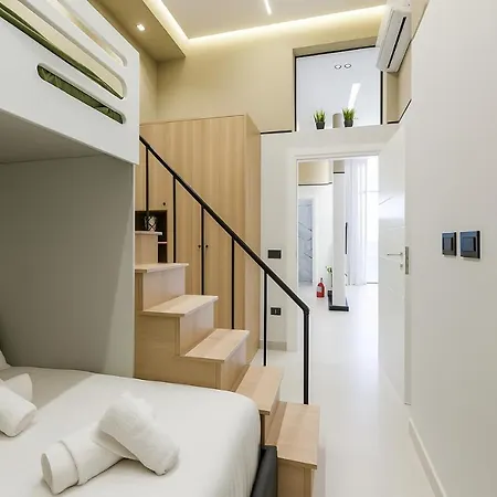 Emily Jacuzzi Veranda By Ps