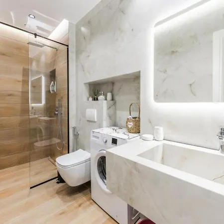 Emily Jacuzzi Veranda By Ps Appartement Durrës