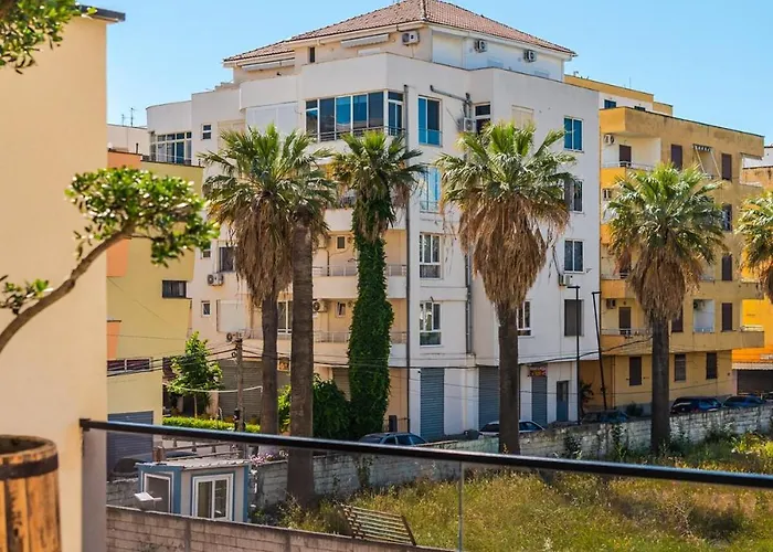 Emily Jacuzzi Veranda By Ps *