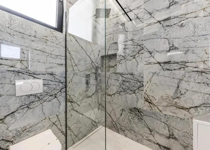 Emily Jacuzzi Veranda By Ps Appartement