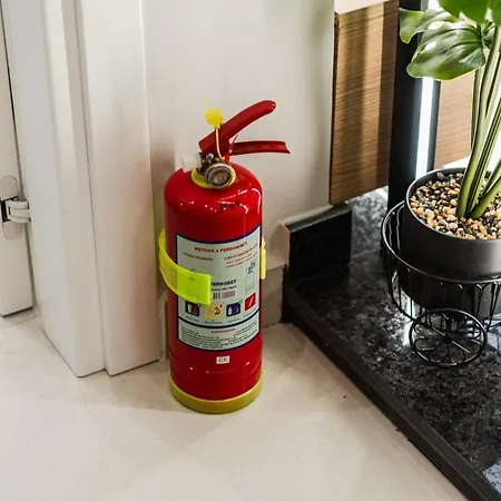 Emily Jacuzzi Veranda By Ps *