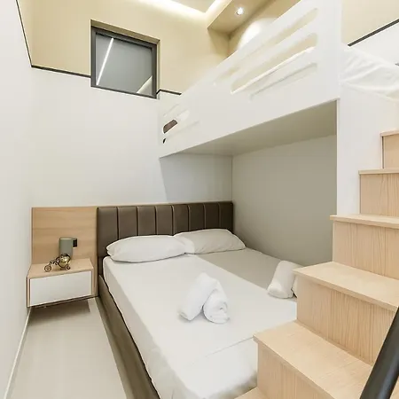 Emily Jacuzzi Veranda By Ps Durrës